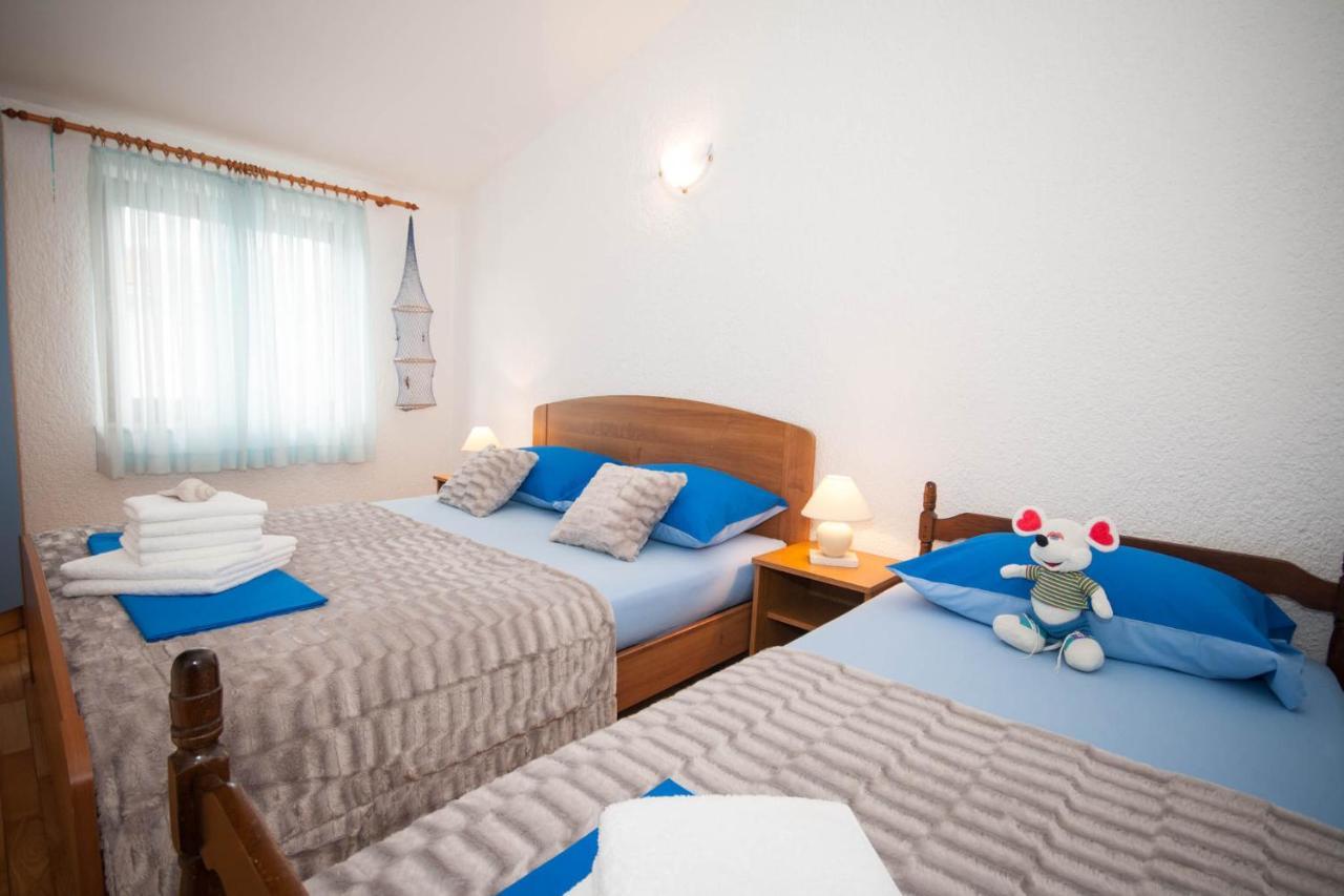 באסקה Apartments Mikulina מראה חיצוני תמונה