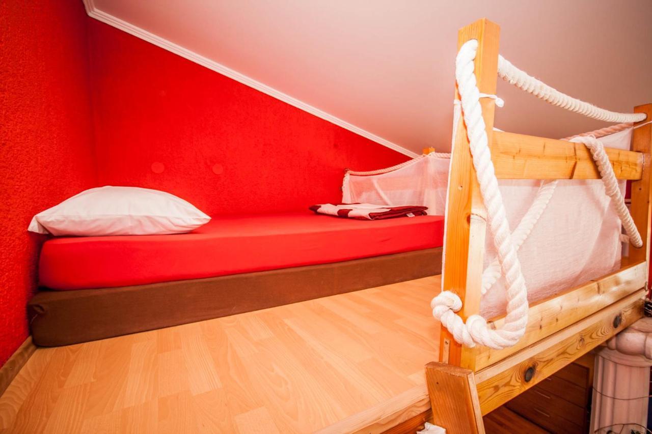 באסקה Apartments Mikulina מראה חיצוני תמונה
