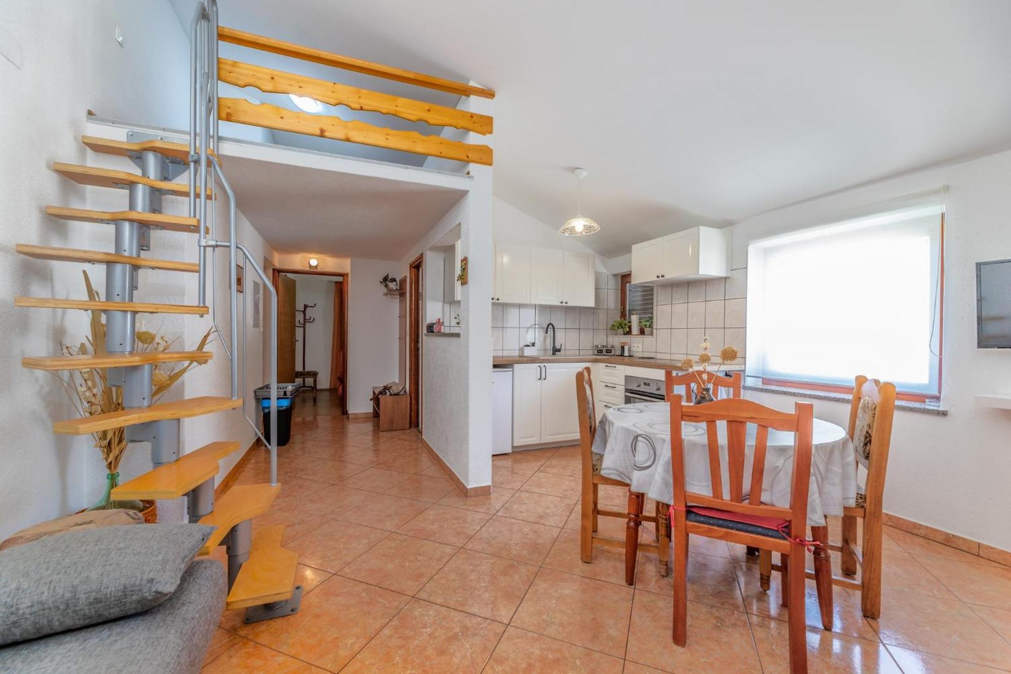 באסקה Apartments Mikulina מראה חיצוני תמונה