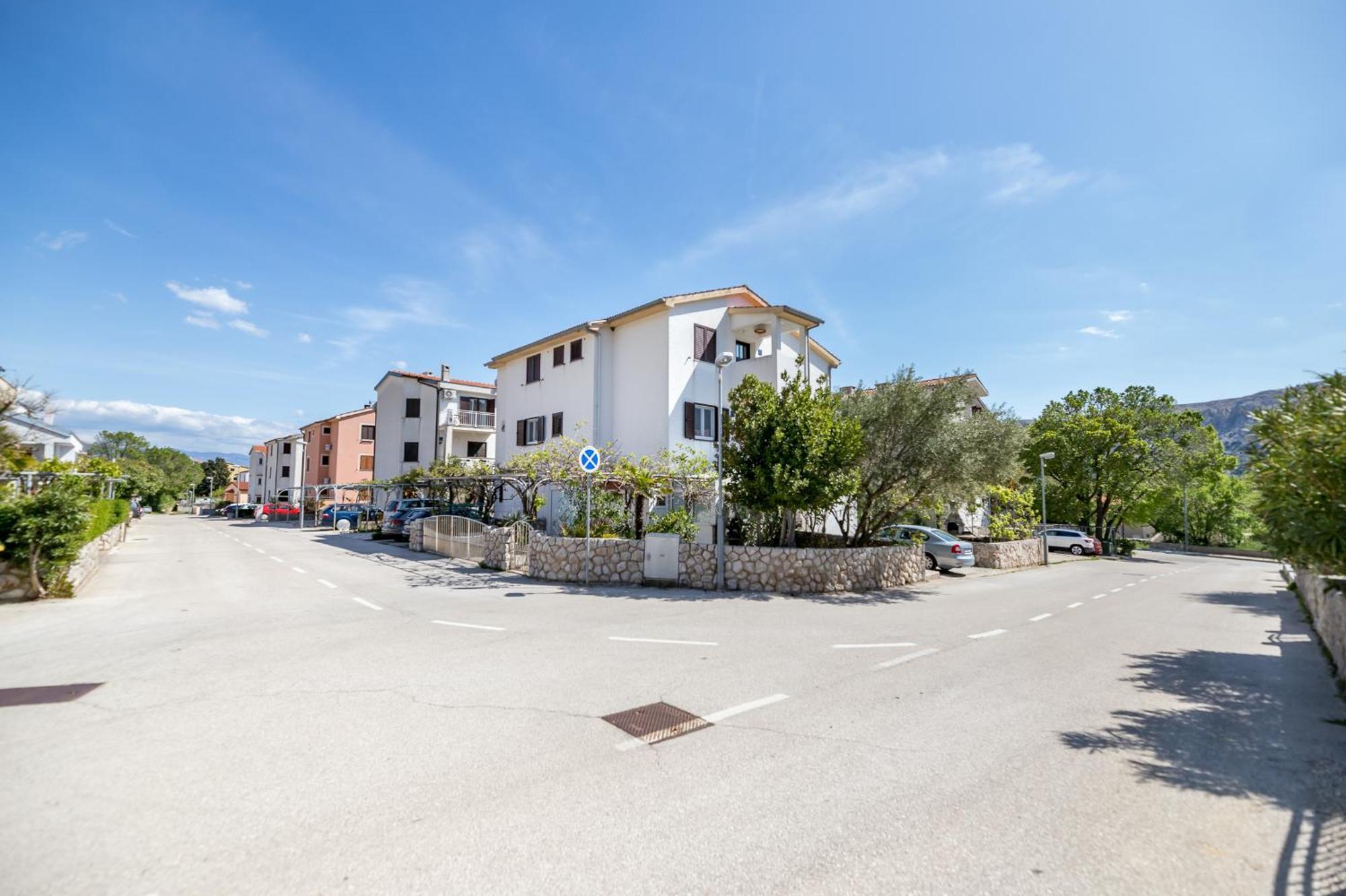 באסקה Apartments Mikulina מראה חיצוני תמונה
